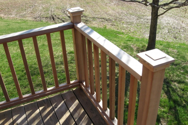 cedar-guard-railing-209E7EEA6-DCFD-D1E4-1240-FBB4DE563E70.jpg